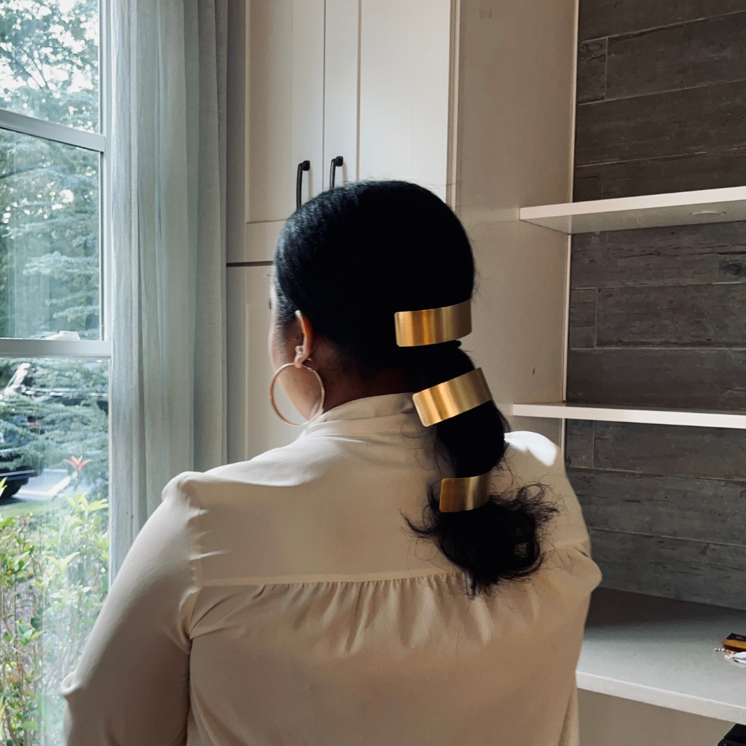 Gold Hair Clip in Bee Balm