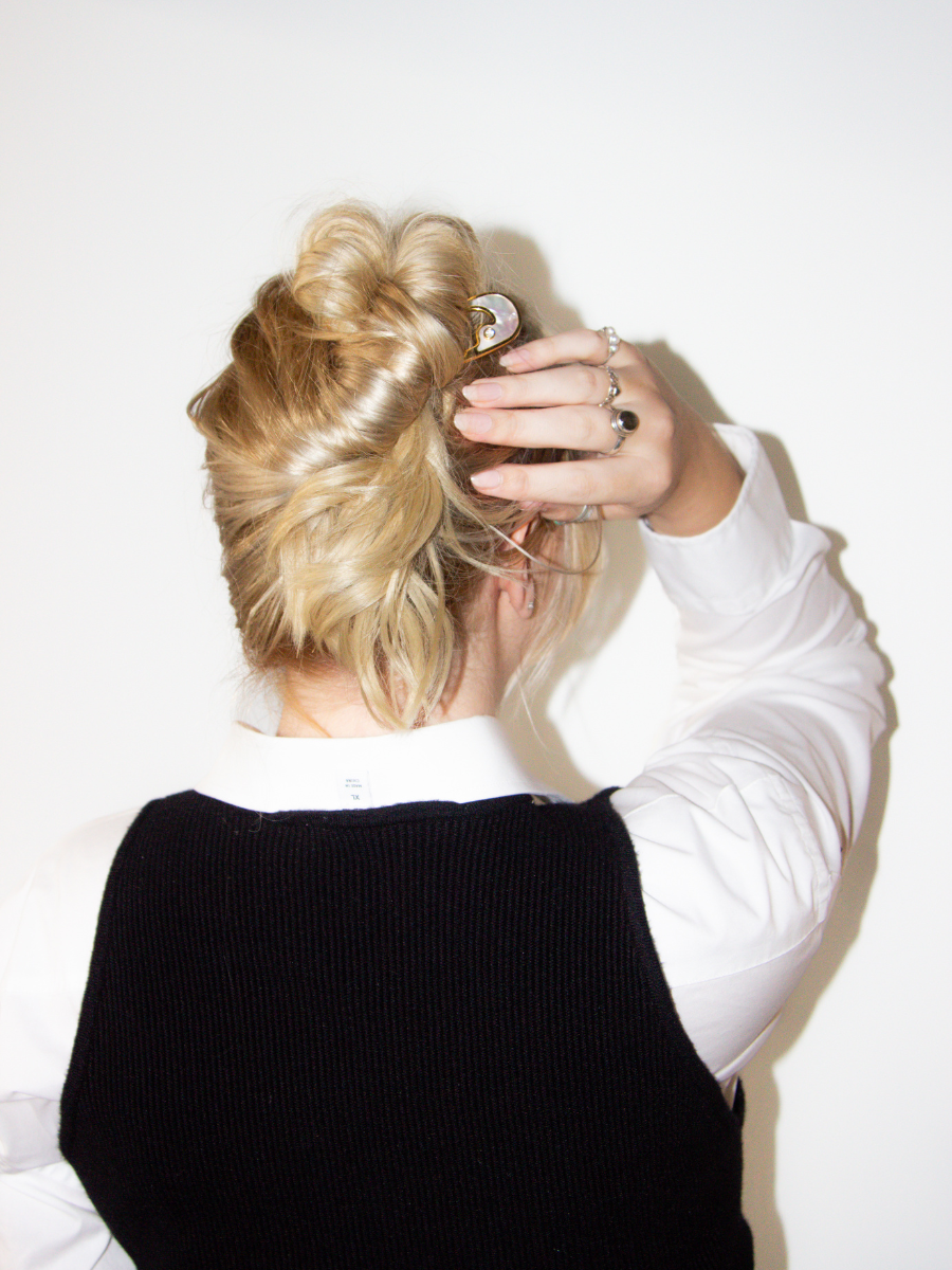 French Hair Pin in Magnolia