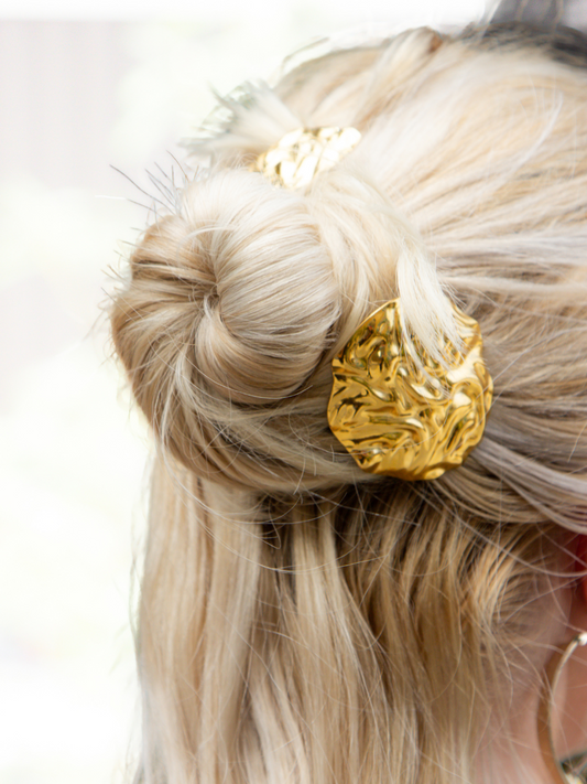 Circle Gold Texture Barrette in Iris