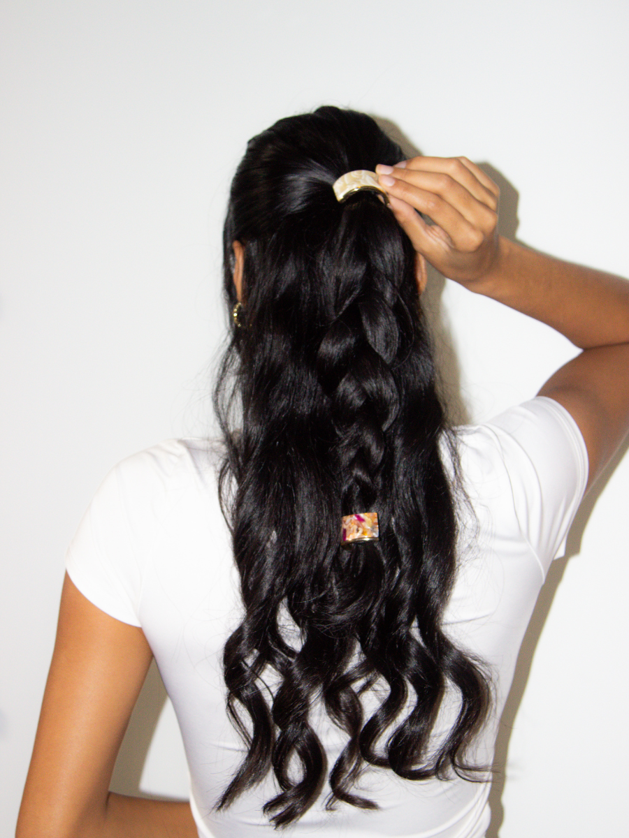 Ponytail Cuff in Cream Molten Gardenia