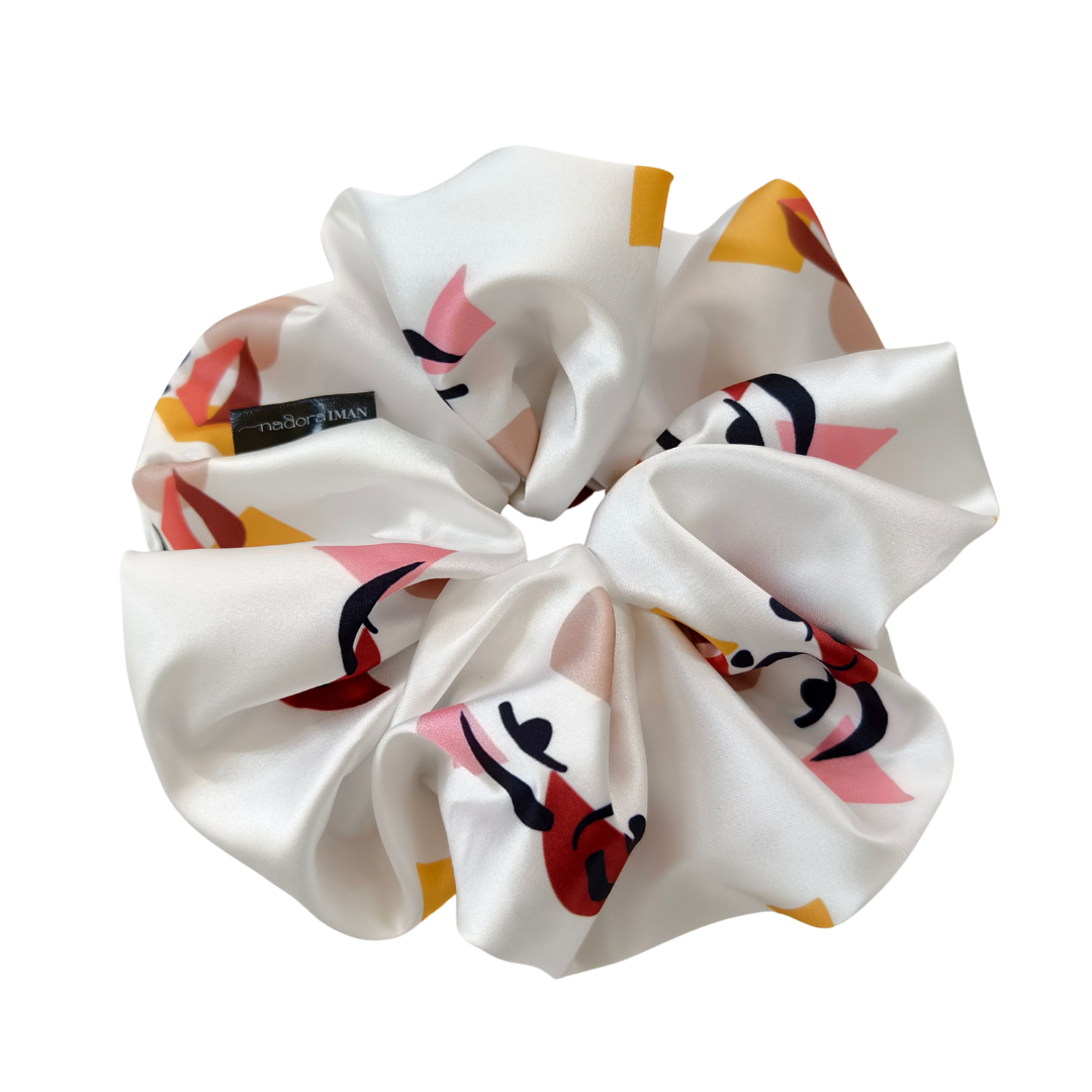 Jumbo Silk Scrunchy in Bellis