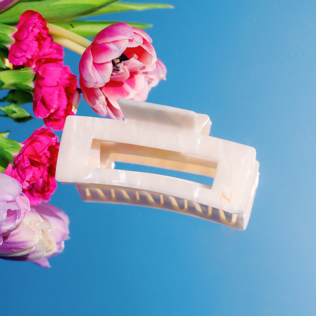 Biggie Claw Clip in Bloomcore 2.0