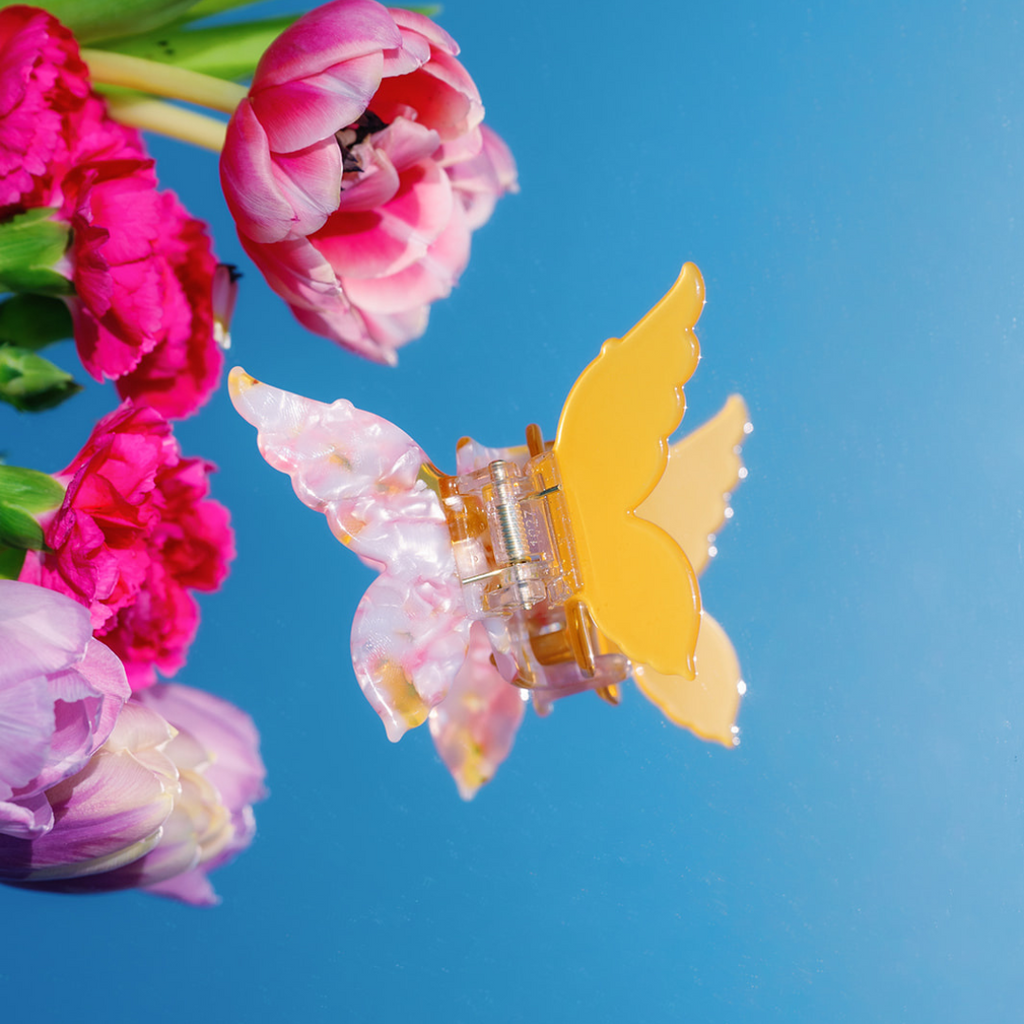Petite Claw Clip in Butterfly