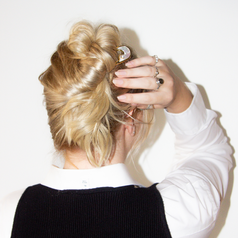 French Hair Pin in Magnolia